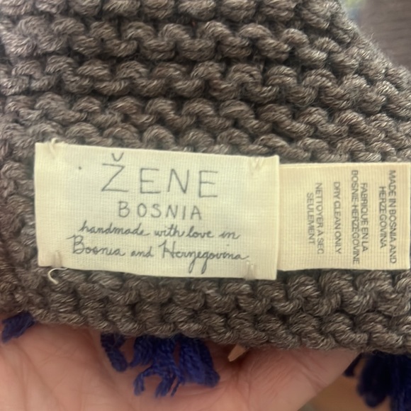 Anthropologie Zene handmade Knit scarf - Picture 6 of 9